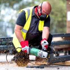 STEALTH/ML - Stealth Respirator Mask. Medium/Large Size Half Mask With Twin P3 Rated Filters. -ToolMaster Shop 5027654058657 air stealth cutting 2