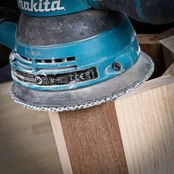 AB/125/80M/B - Mesh Random Orbital Sanding Disc 50pc 125mm 80 Grit -ToolMaster Shop 5027654072042 ab 125 80m b feat3