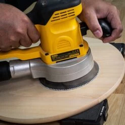 AB/150/80M/B - Mesh Random Orbital Sanding Disc 50pc 150mm 80 Grit -ToolMaster Shop 5027654072080 ab 150 80m b feat3