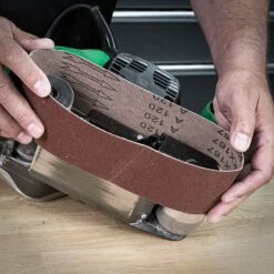 AB/B75A/80A - Aluminium Oxide Sanding Belt 80 Grit 75mm X 533mm 3pc 18 AB/B75A/80A - Aluminium Oxide Sanding Belt 80 Grit 75mm X 533mm 3pc -ToolMaster Shop ab b75a 80a feat1