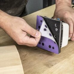 AB/QTR1/120A - Aluminium Oxide 1/4 Sheet Sanding Sheet 120 Grit 114mm X 110mm 10pc -ToolMaster Shop ab qtr1 120a feat2