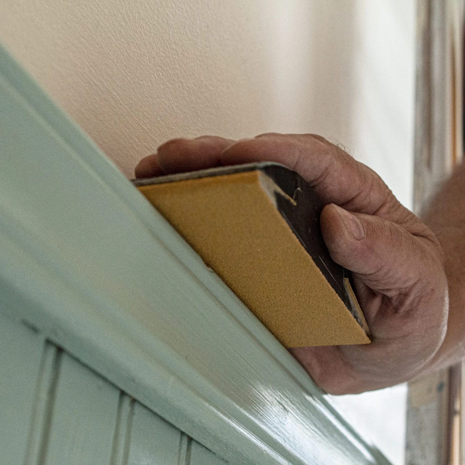 AB/S230/180A - 230 X 280mm 180 Grit Aluminium Oxide Sanding Sheets, 5 Pack 9 AB/S230/180A - 230 X 280mm 180 Grit Aluminium Oxide Sanding Sheets, 5 Pack - Image 7