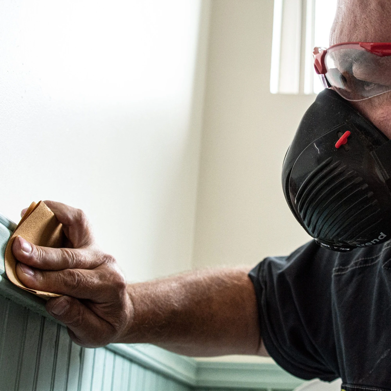 AB/S230/180A - 230 X 280mm 180 Grit Aluminium Oxide Sanding Sheets, 5 Pack 7 AB/S230/180A - 230 X 280mm 180 Grit Aluminium Oxide Sanding Sheets, 5 Pack - Image 5