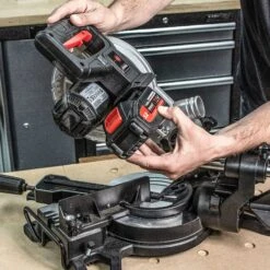 T18S/BA5A - T18S 18V 5Ah TXLI Battery - UK & Eire Sale Only -ToolMaster Shop t18s ba5a feat10 5