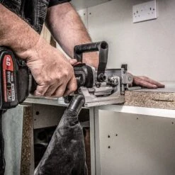 T18S/BJK1 - T18S 18V Biscuit Jointer Kit (1 X 4Ah Battery And Fast Charger) - UK & Eire Sale Only -ToolMaster Shop t18s bjk1 feat13