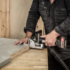 T18S/BJK1 - T18S 18V Biscuit Jointer Kit (1 X 4Ah Battery And Fast Charger) - UK & Eire Sale Only -ToolMaster Shop t18s bjk1 feat7