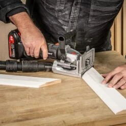 T18S/BJK1 - T18S 18V Biscuit Jointer Kit (1 X 4Ah Battery And Fast Charger) - UK & Eire Sale Only -ToolMaster Shop t18s bjk1 feat8