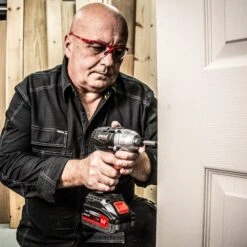 T18S/IDB - T18S 18V Brushless Impact Driver (Bare Tool) - UK & Eire Sale Only -ToolMaster Shop t18s idb feat1