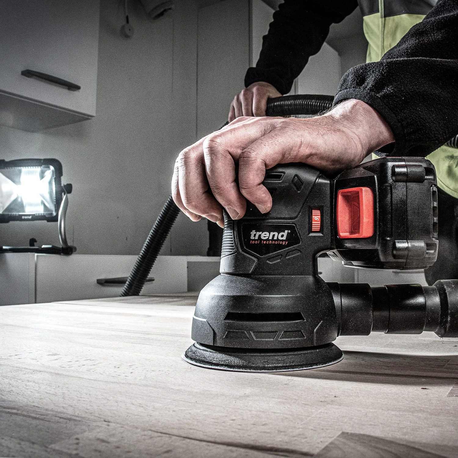 T18S/ROS125B - T18S 18V 125mm Random Orbital Sander (Bare Tool) - UK & Eire Sale Only 17 T18S/ROS125B - T18S 18V 125mm Random Orbital Sander (Bare Tool) - UK & Eire Sale Only - Image 15