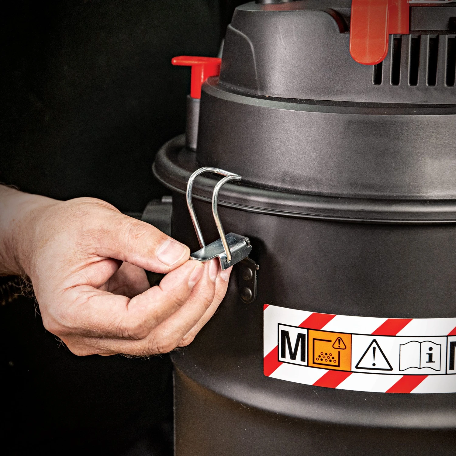 T32 - Vacuum Cleaner M-Class 800W 240V - UK & Eire Sale Only 12 T32 - Vacuum Cleaner M-Class 800W 240V - UK & Eire Sale Only - Image 10