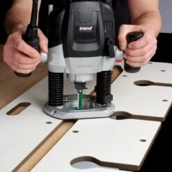 T7ELK - 1750W 1/2 Inch Variable Speed Plunge Router 110V 16A -ToolMaster Shop t7elk feat1