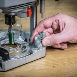 T8ELK - 2200W 1/2" Dual-Mode Plunge Router 110V 32A UK -ToolMaster Shop t8 feat14 1